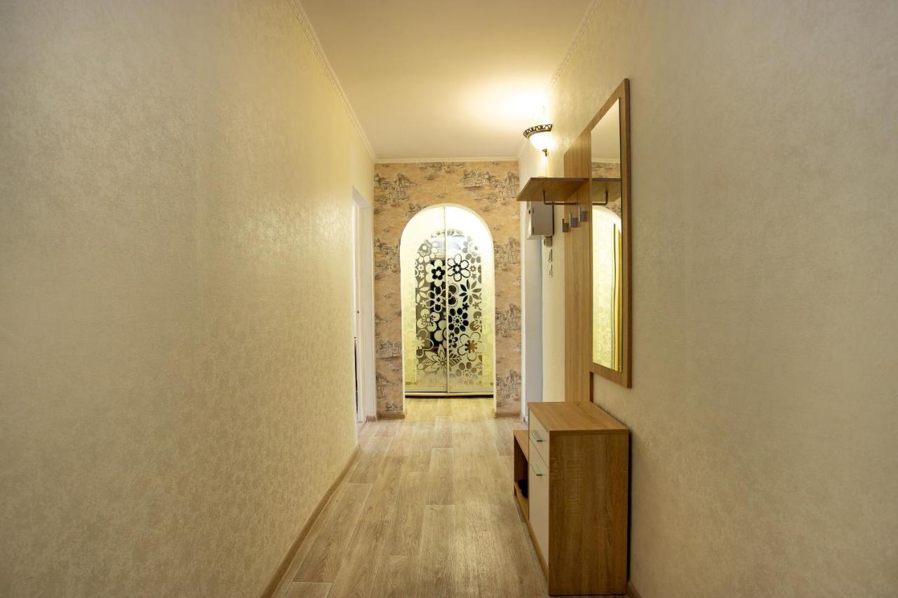 Apartment On Central Avenue-3 Slobodskaya Mîkolaiiv Exterior foto